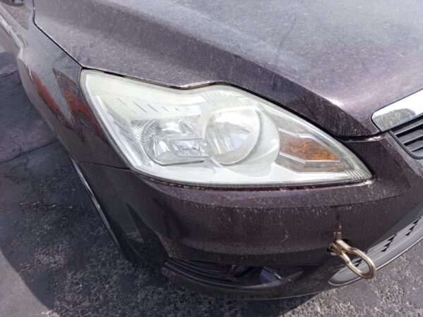 FARO DERECHO FORD FOCUS BERLINA (CB4)
