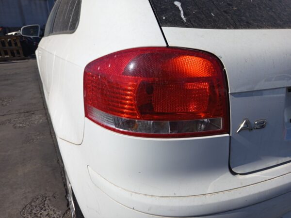 PILOTO TRASERO IZQUIERDO AUDI A3 (8P1)