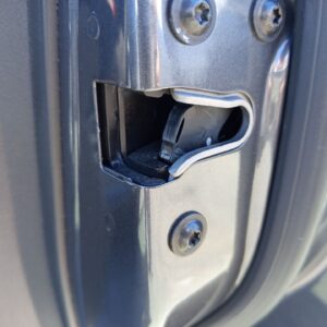 CERRADURA PUERTA DELANTERA DERECHA OPEL INSIGNIA SPORTS TOURER