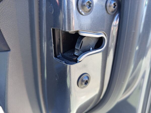 CERRADURA PUERTA DELANTERA DERECHA OPEL INSIGNIA SPORTS TOURER