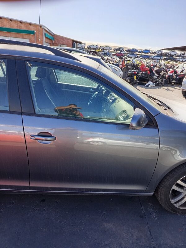 PUERTA DELANTERA DERECHA VOLKSWAGEN GOLF VI VARIANT (AJ5)