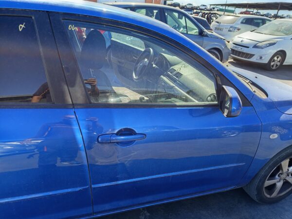 PUERTA DELANTERA DERECHA MAZDA 3 BERLINA (BK)