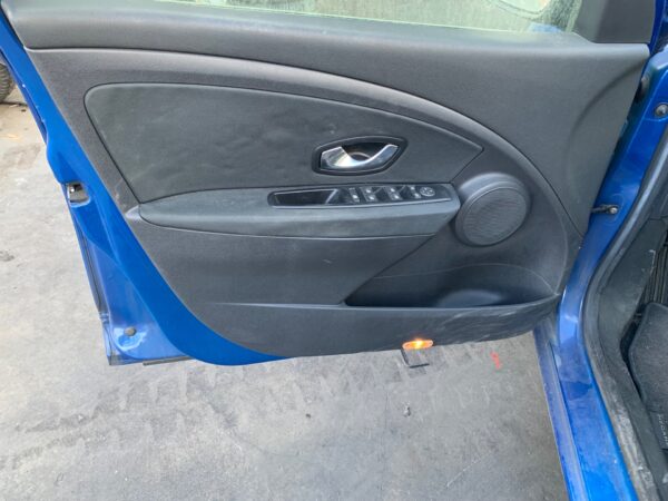 ELEVALUNAS DELANTERO IZQUIERDO RENAULT MEGANE III BERLINA 5P