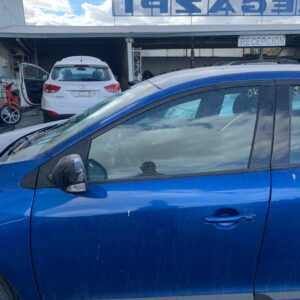 PUERTA DELANTERA IZQUIERDA RENAULT MEGANE III BERLINA 5P