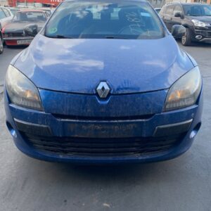 PARAGOLPES DELANTERO RENAULT MEGANE III BERLINA 5P