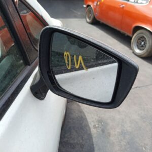 RETROVISOR DERECHO