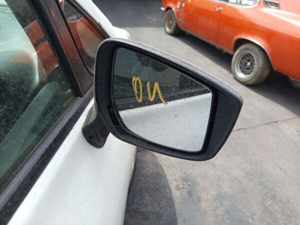 RETROVISOR DERECHO