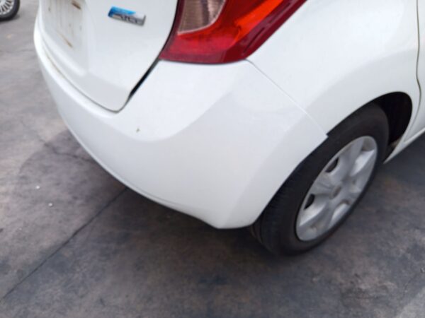 PARAGOLPES TRASERO