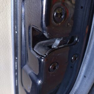 CERRADURA PUERTA DELANTERA DERECHA KIA SOUL (AM)