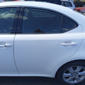 PUERTA TRASERA IZQUIERDA LEXUS IS (DS2/IS2)