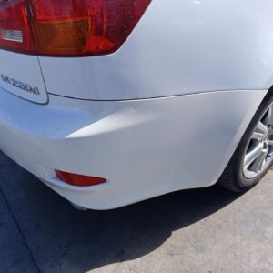 PARAGOLPES TRASERO LEXUS IS (DS2/IS2)