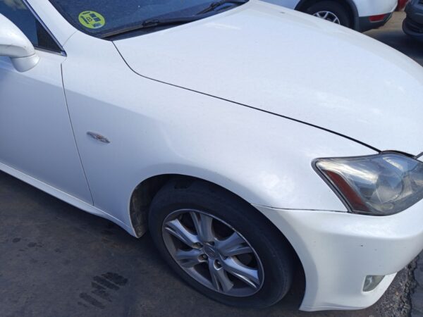 ALETA DELANTERA DERECHA LEXUS IS (DS2/IS2)