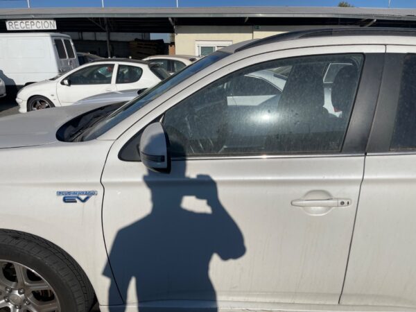 PUERTA DELANTERA IZQUIERDA MITSUBISHI OUTLANDER (GF0/GG0)