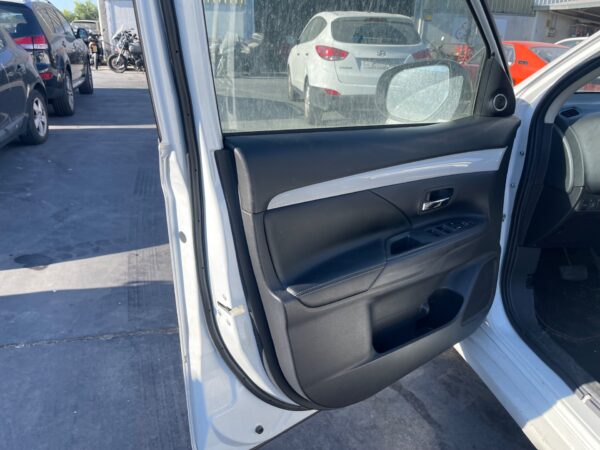 ELEVALUNAS DELANTERO IZQUIERDO MITSUBISHI OUTLANDER (GF0/GG0)
