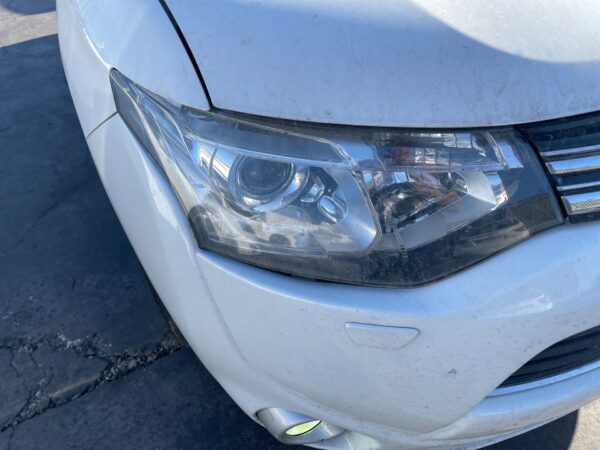 FARO DERECHO MITSUBISHI OUTLANDER (GF0/GG0)