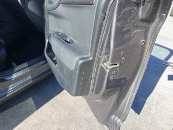 CERRADURA PUERTA DELANTERA DERECHA CITROEN C4 BERLINA