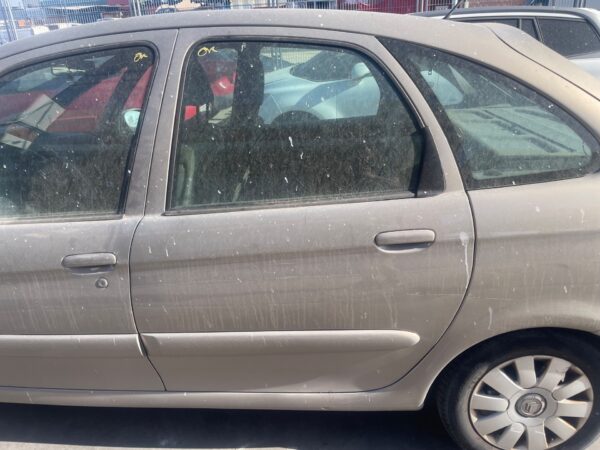 PUERTA TRASERA IZQUIERDA CITROEN XSARA PICASSO