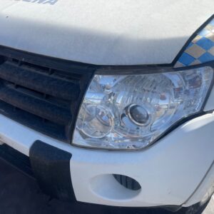 FARO IZQUIERDO MITSUBISHI MONTERO (V80/V90)
