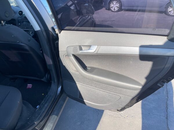 ELEVALUNAS TRASERO DERECHO AUDI A3 SPORTBACK (8PA)