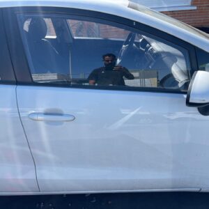 PUERTA DELANTERA DERECHA KIA RIO (UB)