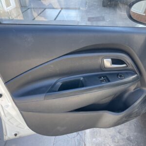 ELEVALUNAS DELANTERO IZQUIERDO KIA RIO (UB)