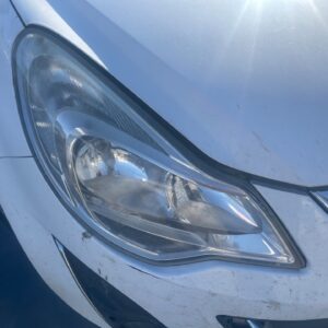 FARO DERECHO OPEL CORSA D