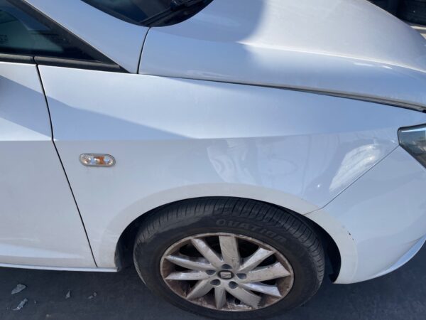 ALETA DELANTERA DERECHA SEAT IBIZA BERLINA (6J5)