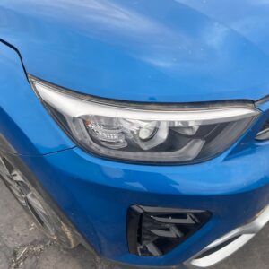 FARO DERECHO KIA STONIC (YBCUV)