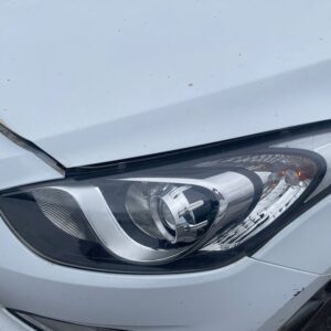 FARO IZQUIERDO HYUNDAI I30 (GD)