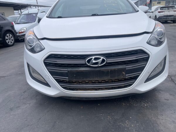 DEFENSA DELANTERA HYUNDAI I30 (GD)