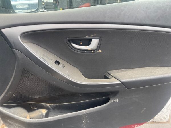 ELEVALUNAS DELANTERO DERECHO HYUNDAI I30 (GD)