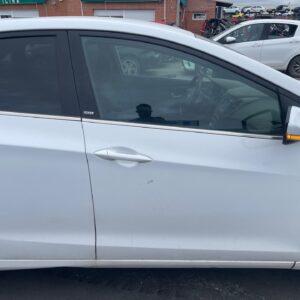 PUERTA DELANTERA DERECHA HYUNDAI I30 (GD)