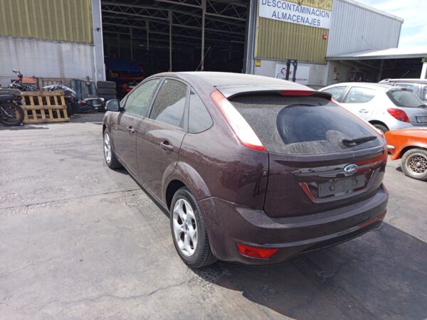 FARO IZQUIERDO FORD FOCUS BERLINA (CB4) - Imagen 4