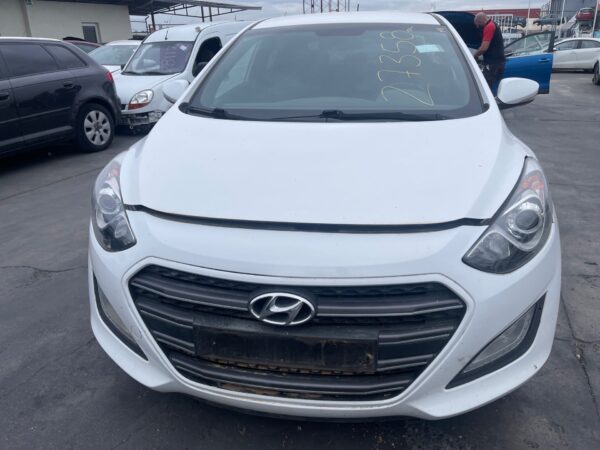ALETA DELANTERA DERECHA HYUNDAI I30 (GD) - Imagen 2