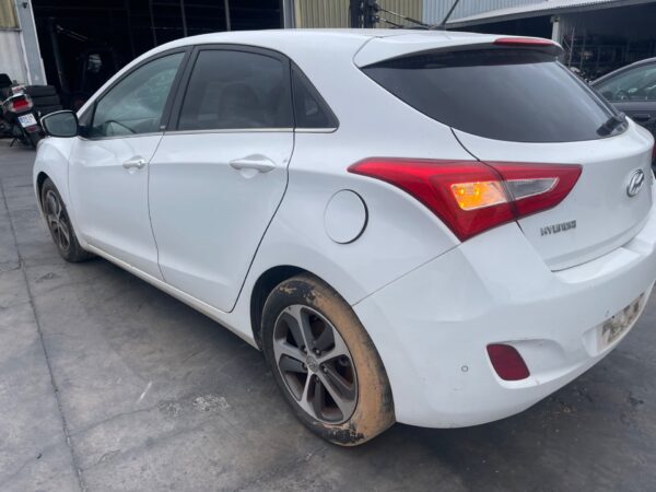PILOTO TRASERO DERECHO HYUNDAI I30 (GD) - Imagen 4