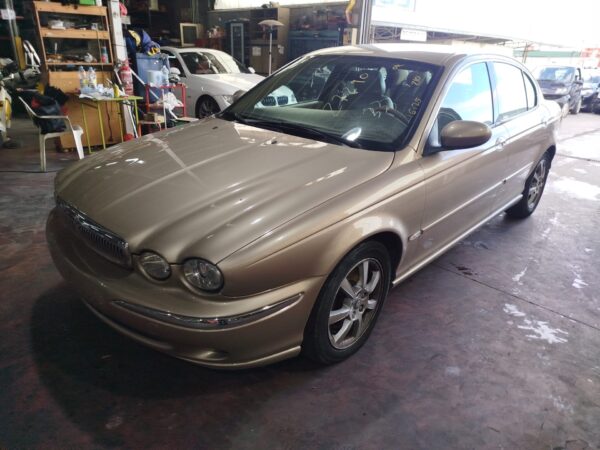 PILOTO TRASERO DERECHO JAGUAR X-TYPE - Imagen 3
