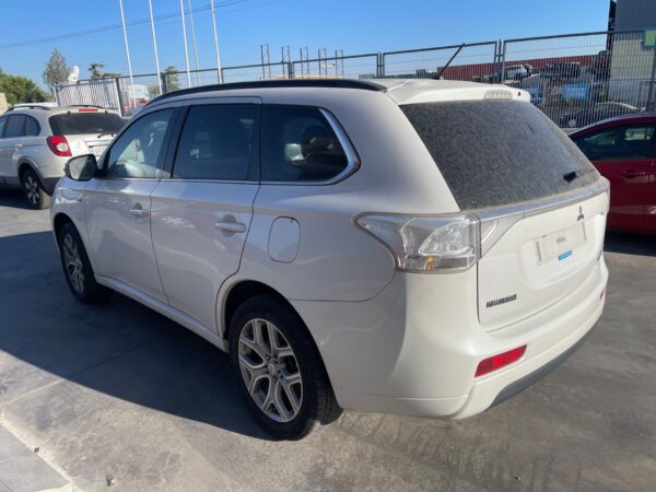 FARO DERECHO MITSUBISHI OUTLANDER (GF0/GG0) - Imagen 4