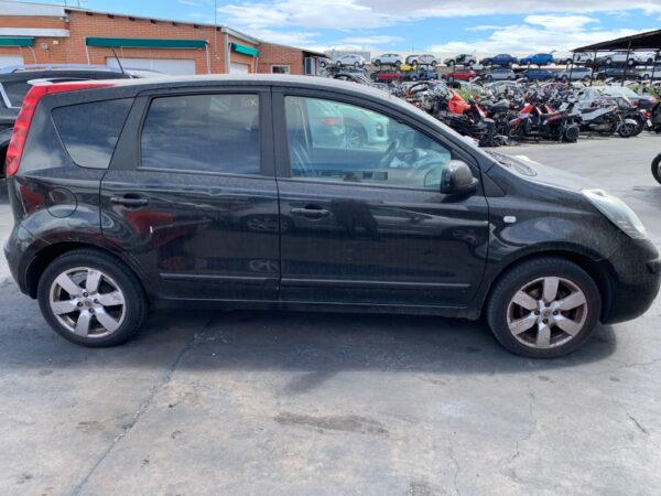 PILOTO TRASERO IZQUIERDO NISSAN NOTE (E11E) - Imagen 4