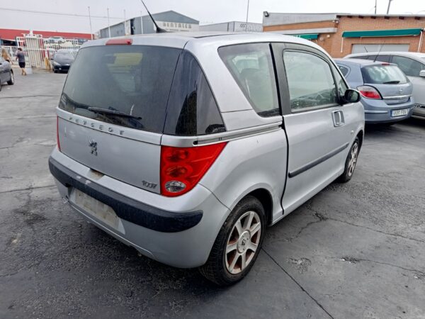 PUERTA DELANTERA IZQUIERDA PEUGEOT 1007 - Imagen 2