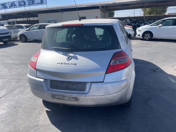 FARO IZQUIERDO RENAULT MEGANE II BERLINA 5P - Imagen 3