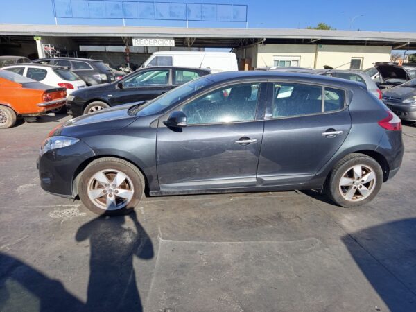 RADIADOR AGUA RENAULT MEGANE III BERLINA 5P - Imagen 5