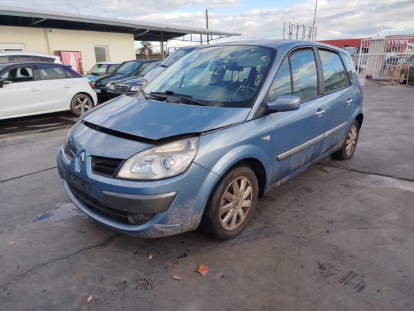 PILOTO TRASERO DERECHO RENAULT SCENIC II (JM) - Imagen 3