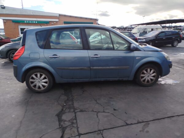 PILOTO TRASERO DERECHO RENAULT SCENIC II (JM) - Imagen 5