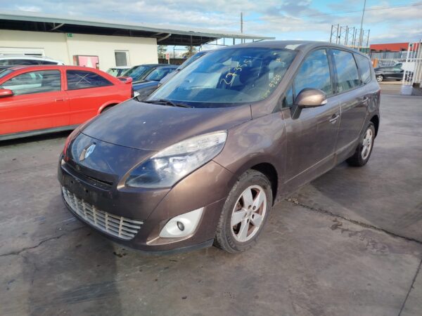 PARAGOLPES DELANTERO RENAULT SCENIC III (JZ) - Imagen 4