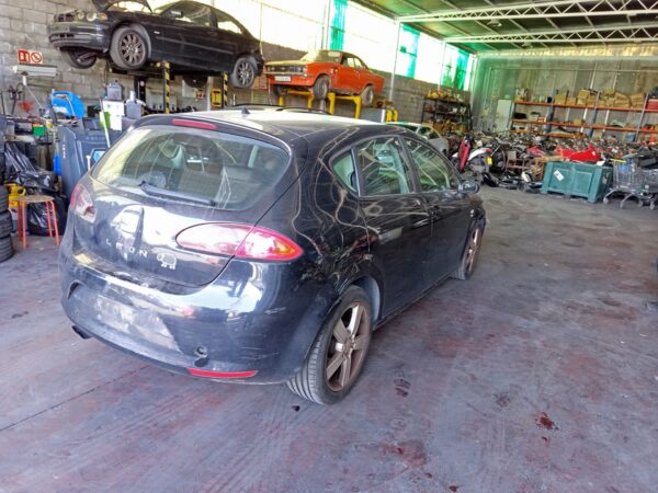 CENTRALITA MOTOR UCE SEAT LEON (1P1) - Imagen 4