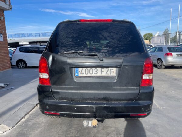 PARAGOLPES DELANTERO SSANGYONG REXTON - Imagen 2