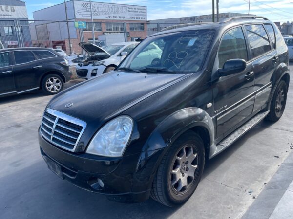 PARAGOLPES DELANTERO SSANGYONG REXTON - Imagen 3