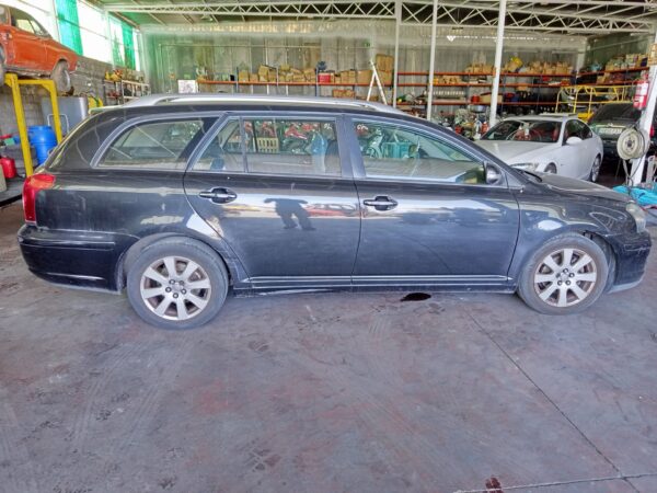 COMPRESOR AIRE ACONDICIONADO TOYOTA AVENSIS WAGON (T25) - Imagen 2