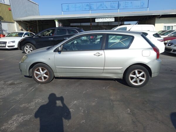 PARAGOLPES DELANTERO TOYOTA COROLLA (E12) - Imagen 3