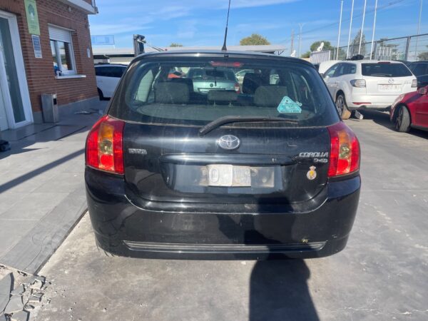 PILOTO TRASERO IZQUIERDO TOYOTA COROLLA (E12) - Imagen 3